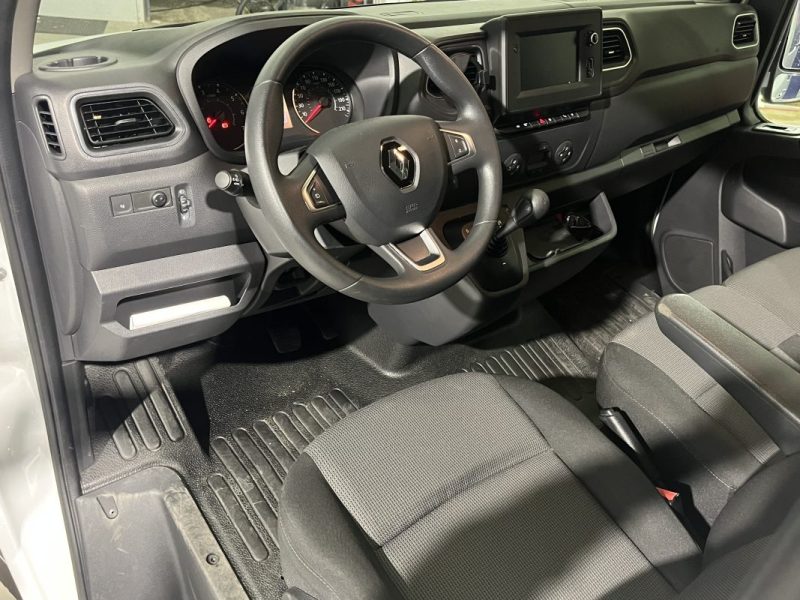 RENAULT MASTER 3 L1H1 2.3 DCI 150CH BVA / ENTRETIEN COMPLET RENAULT 