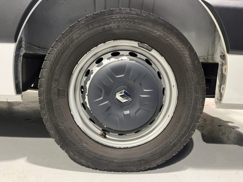 RENAULT MASTER 3 L1H1 2.3 DCI 150CH BVA / ENTRETIEN COMPLET RENAULT 