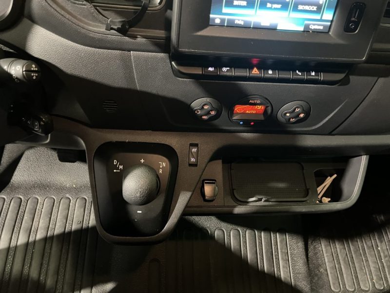 RENAULT MASTER 3 L1H1 2.3 DCI 150CH BVA / ENTRETIEN COMPLET RENAULT 