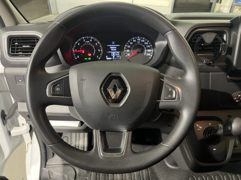 RENAULT MASTER 3 L1H1 2.3 DCI 150CH BVA / ENTRETIEN COMPLET RENAULT 