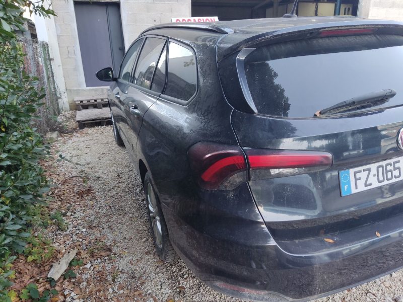 FIAT FIAT TIPO SW 2021 HS MOTEUR  HS