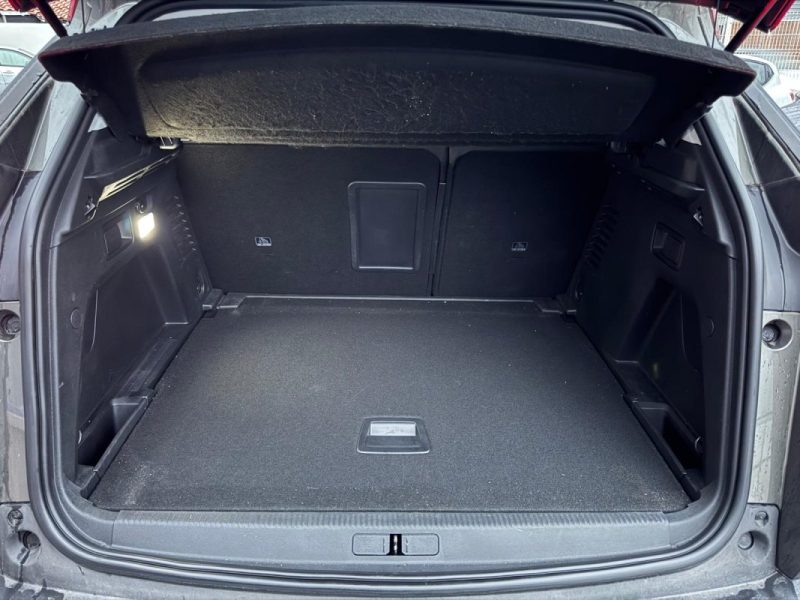 PEUGEOT 3008 1.5 HDI 130CV S&S ALLURE EAT8 