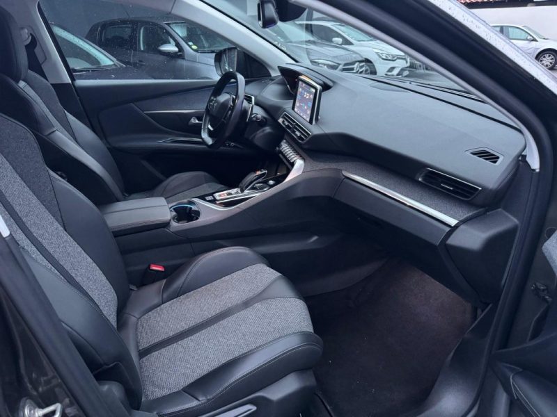 PEUGEOT 3008 1.5 HDI 130CV S&S ALLURE EAT8 