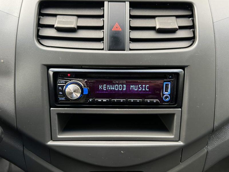 CHEVROLET SPARK 1.0 68 Cv 5 PORTES / CLIMATISATION BLUETOOTH CRIT AIR 1 - GARANTIE 1 AN