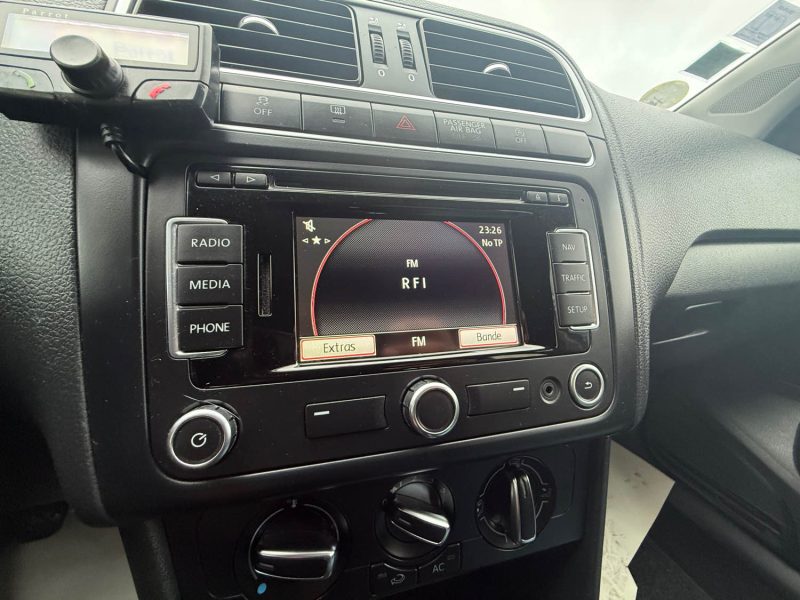 VOLKSWAGEN POLO 5 1.2 TDI - 12V TURBO 75CV FAP TRENDLINE  2013