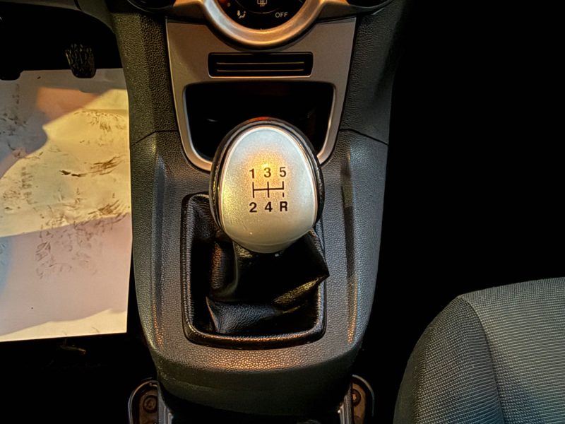 FORD FIESTA 1.4 TDCI - 8V TURBO 68CV AMBIENTE 2008