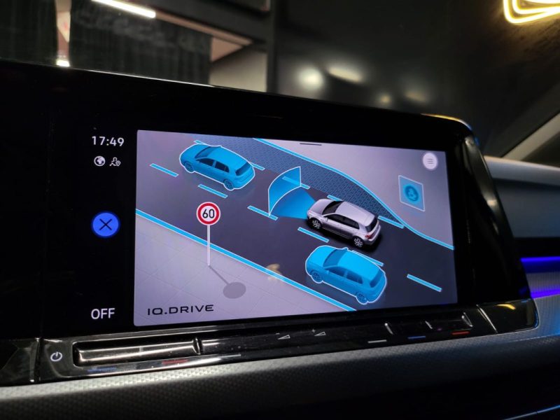 VOLKSWAGEN GOLF VIII 2.0 TDI ACTIVE 115CV BVM6 