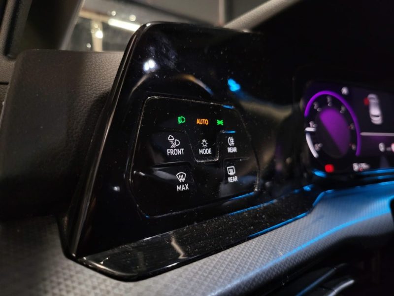 VOLKSWAGEN GOLF VIII 2.0 TDI ACTIVE 115CV BVM6 