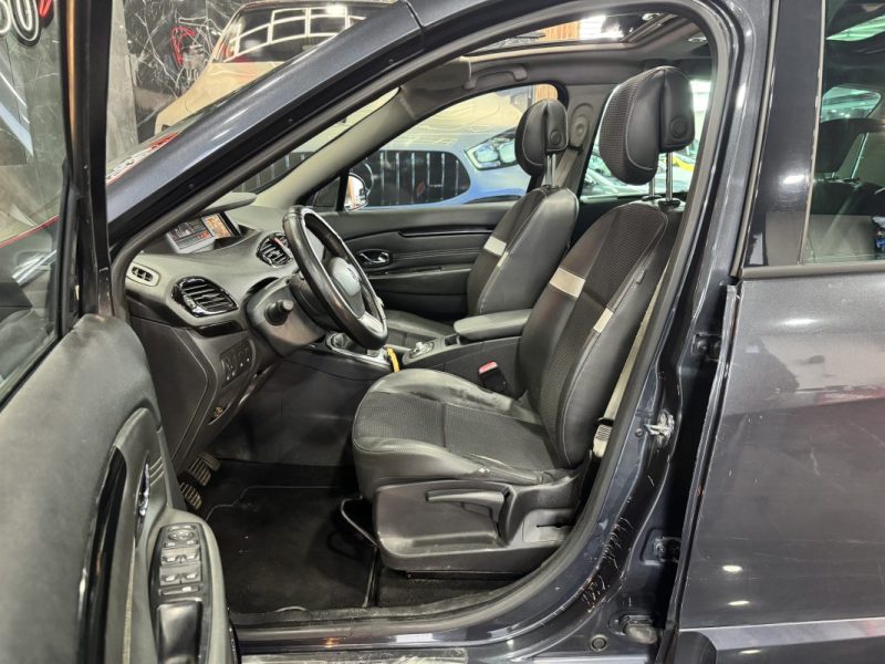 RENAULT SCENICIII 1.6 DCI 130CH ENERGY BOSE ECO² 2011