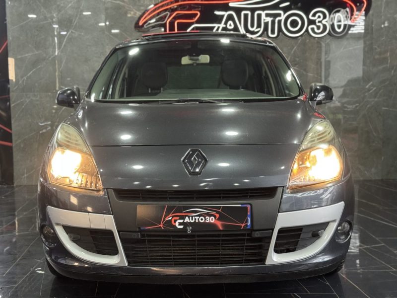 RENAULT SCENICIII 1.6 DCI 130CH ENERGY BOSE ECO² 2011
