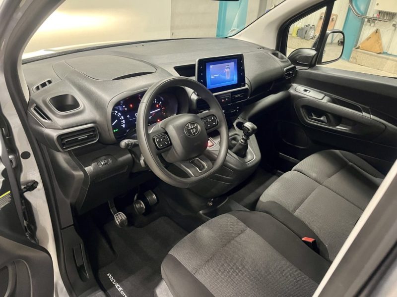 TOYOTA Proace City 1.5 D-4D 100ch BVM6 Style 1ere Main TVA RECUPERABLE 