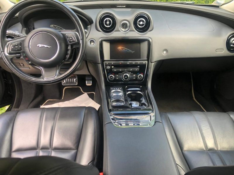 JAGUAR XJ 3.0 SDV6 2015