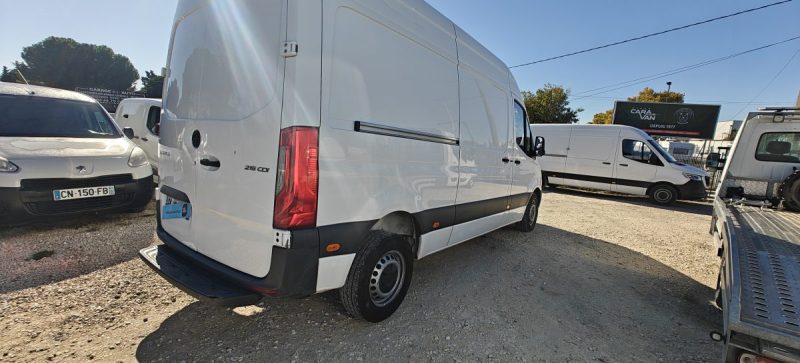 MERCEDES SPRINTER L2H2 215CDI   150CV TRACTION AVANT 215 CDI 39 3T0 PRO TRACTION 2022