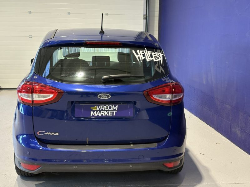 Ford C-max  1.5 TDCI 120CH - boite automatique - Titanium -Toit panoramique 