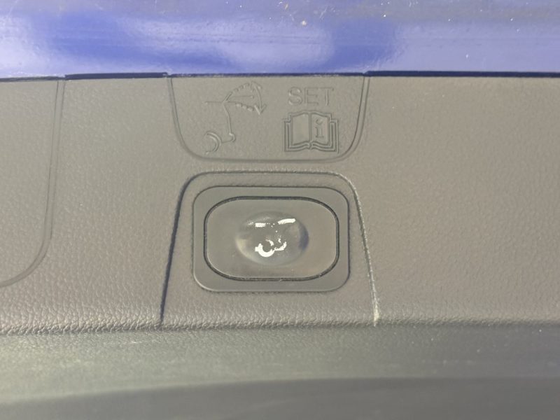 Ford C-max  1.5 TDCI 120CH - boite automatique - Titanium -Toit panoramique 