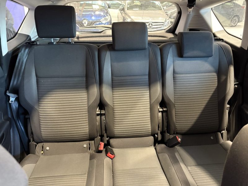 Ford C-max  1.5 TDCI 120CH - boite automatique - Titanium -Toit panoramique 