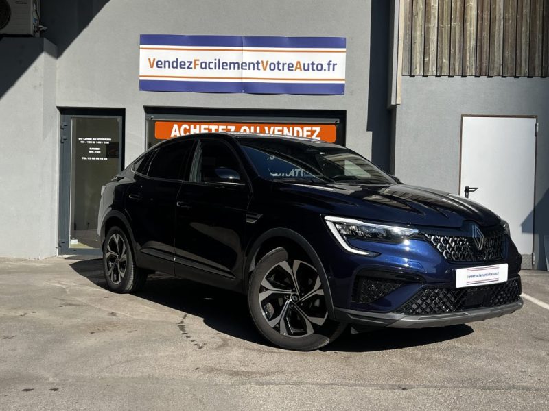 RENAULT ARKANA TECHNO / 143CH / BVA6 2024