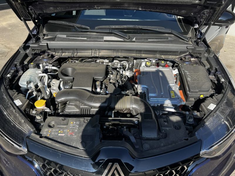 RENAULT ARKANA TECHNO / 143CH / BVA6 2024