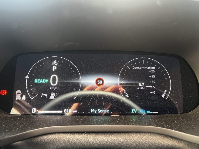 RENAULT ARKANA TECHNO / 143CH / BVA6 2024