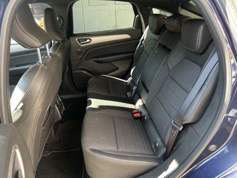 RENAULT ARKANA TECHNO / 143CH / BVA6 2024