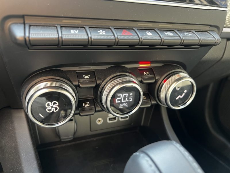 RENAULT ARKANA TECHNO / 143CH / BVA6 2024