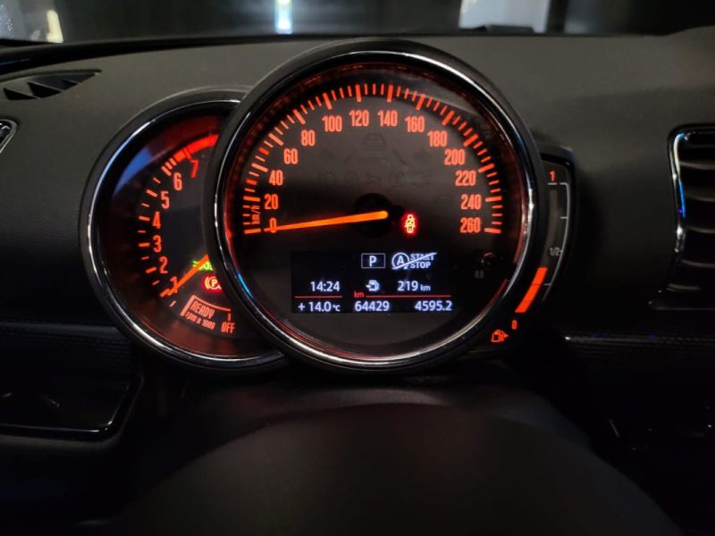 MINI CLUBMAN 3 COOPER 136cv JOHN COOPER WORKS TOIT OUVRANT /SIEGES CHAUFFANTS /PARK ASSIST