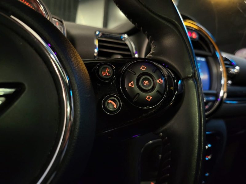 MINI CLUBMAN 3 COOPER 136cv JOHN COOPER WORKS TOIT OUVRANT /SIEGES CHAUFFANTS /PARK ASSIST