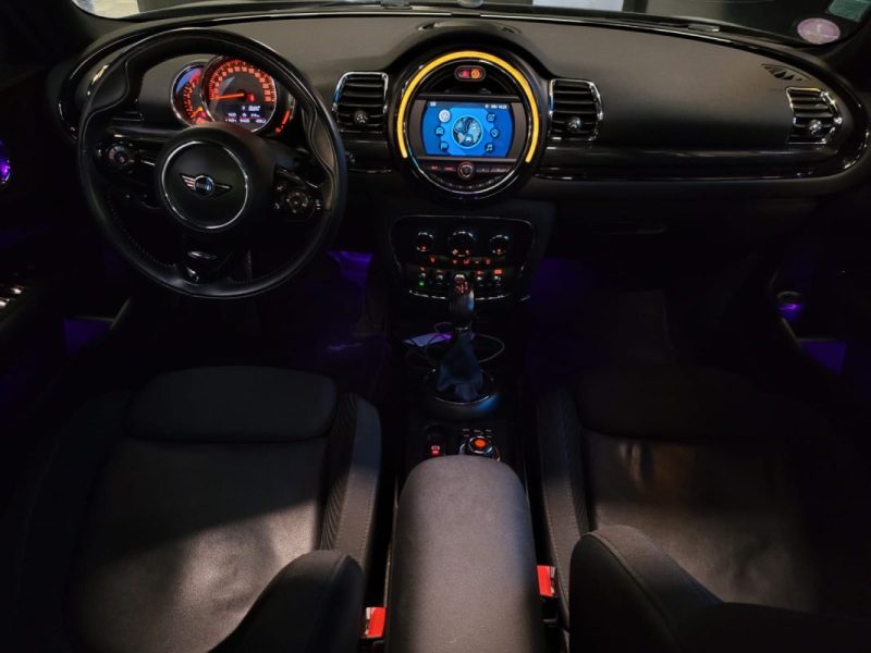 MINI CLUBMAN 3 COOPER 136cv JOHN COOPER WORKS TOIT OUVRANT /SIEGES CHAUFFANTS /PARK ASSIST