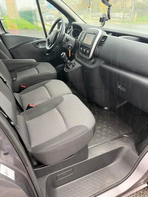 RENAULT TRAFIC L2 2.0 DCI 120CH S&S LIFE 9 PLACES PASSENGER 2020