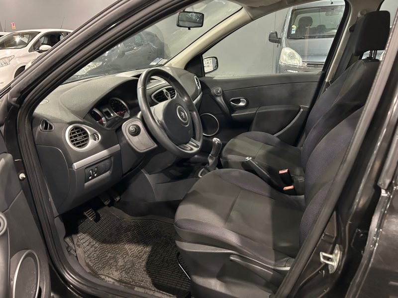 RENAULT CLIO III 1.5 DCI 70CH