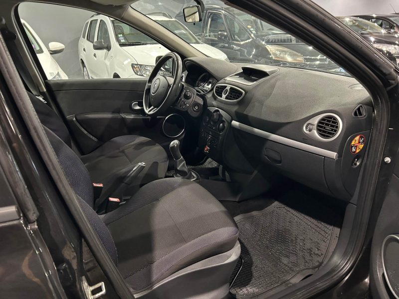 RENAULT CLIO III 1.5 DCI 70CH