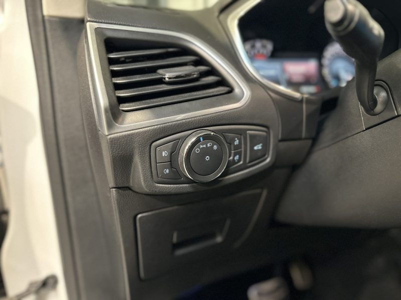 FORD EDGE SPORT 2.0 TDCI 210ch - SUIVI COMPLET / TOIT OUVRANT / CAMERA / SIEGES ELECTRIQUES / BLUETO