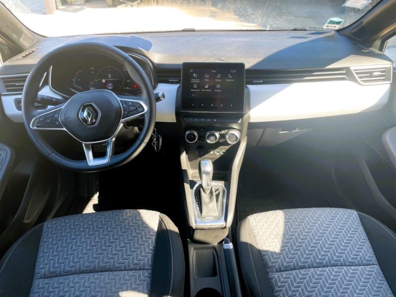 SUPERBE RENAULT CLIO V 1.6 E-TECH 140CH LIMITED 21 GARANTIE ET RÉVISÉE 