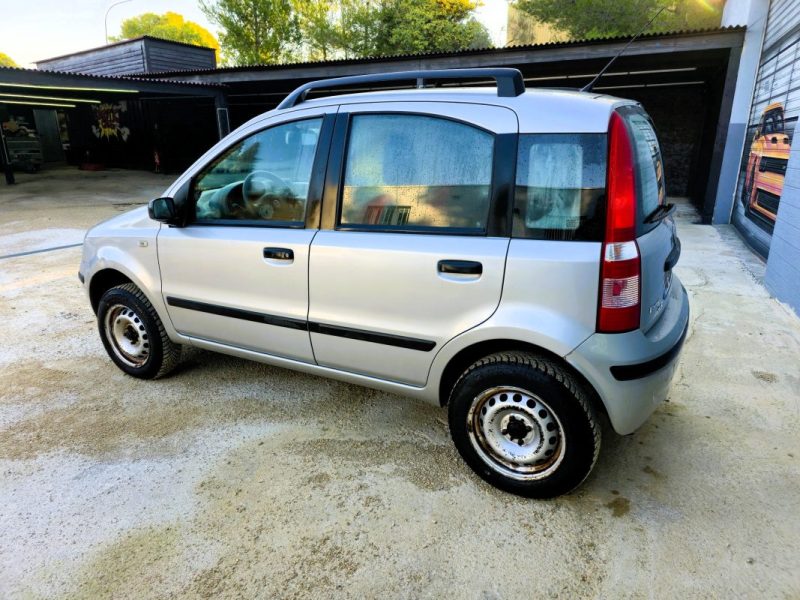 TRÈS BELLE FIAT PANDA 2 4X4 CLIMBING 2005 - RÉVISÉE ET GARANTIE 12 MOIS
