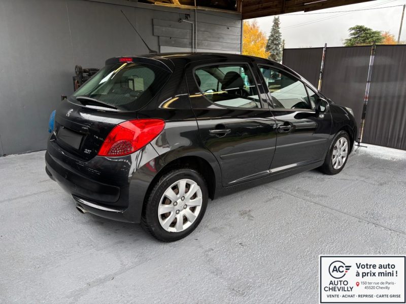 PEUGEOT 207 1.4 VTI 95 PREMIUM PACK CLIM/ VIDANGE/ EMBRAYAGE NEUF