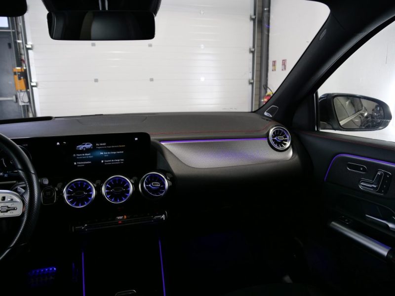 MERCEDES EQA 250+ AMG LINE 2023