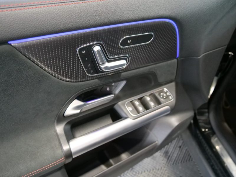 MERCEDES EQA 250+ AMG LINE 2023