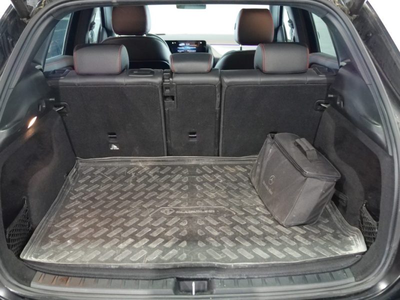 MERCEDES EQA 250+ AMG LINE 2023