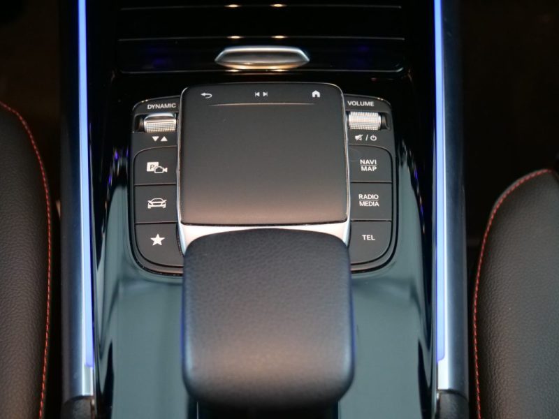 MERCEDES EQA 250+ AMG LINE 2023