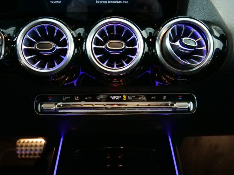 MERCEDES EQA 250+ AMG LINE 2023