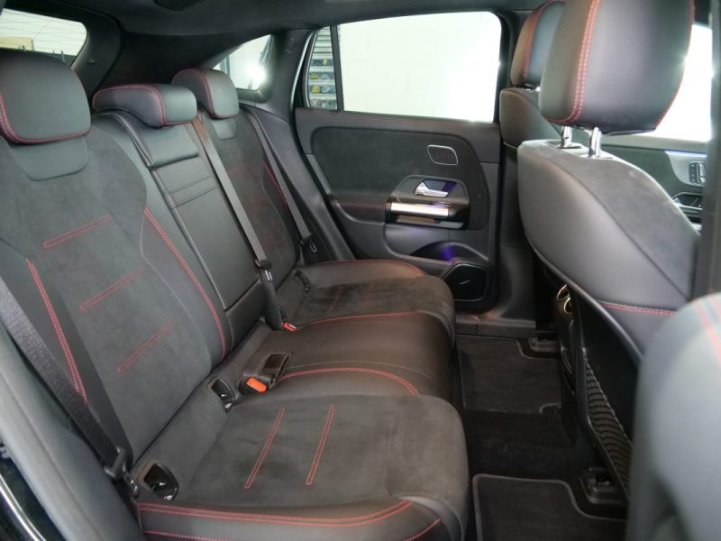 MERCEDES EQA 250+ AMG LINE 2023