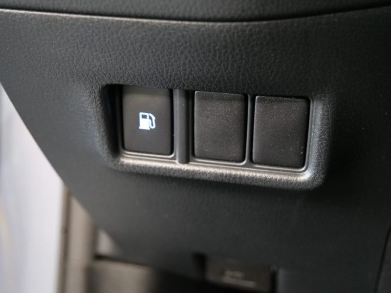 TOYOTA C-HR 122H DYNAMIC BUSINESS 2WD  2020