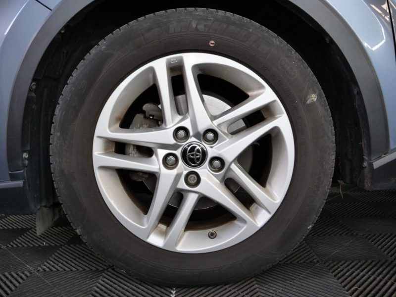 TOYOTA C-HR 122H DYNAMIC BUSINESS 2WD  2020