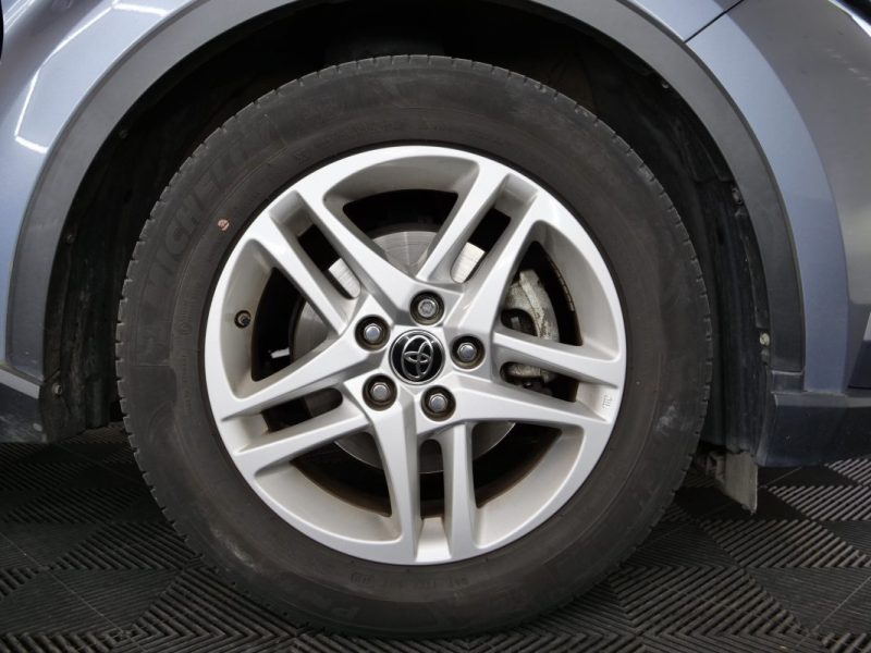 TOYOTA C-HR 122H DYNAMIC BUSINESS 2WD  2020