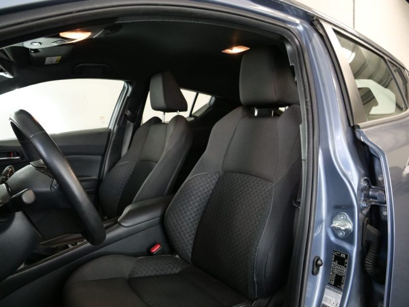 TOYOTA C-HR 122H DYNAMIC BUSINESS 2WD  2020