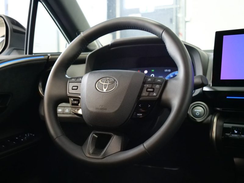 TOYOTA C-HR 2.0 PHEV 225 DESIGN 2024