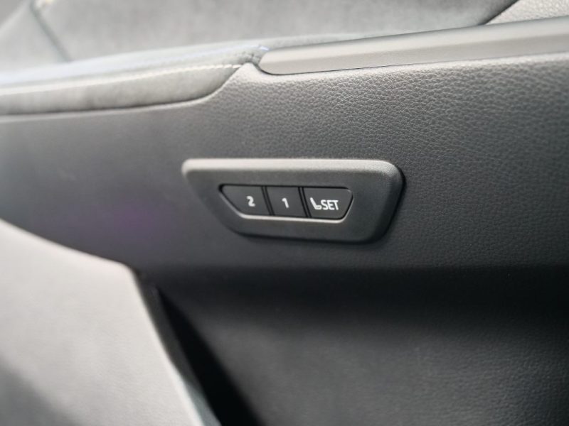 TOYOTA C-HR 2.0 PHEV 225 DESIGN 2024