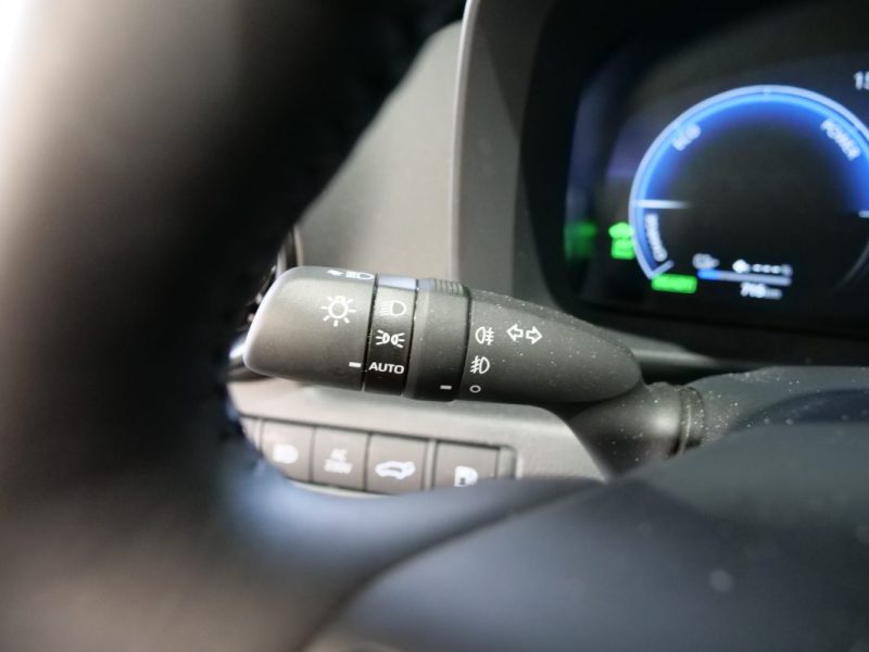 TOYOTA C-HR 2.0 PHEV 225 DESIGN 2024