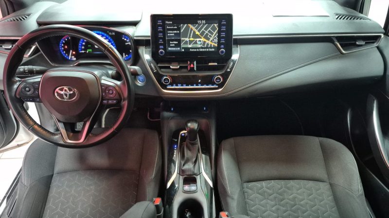 TOYOTA COROLLA TOURING SPORTS 122cv DYNAMIC BUSINESS/1 ERE MAIN/TVA RECUPERABLE