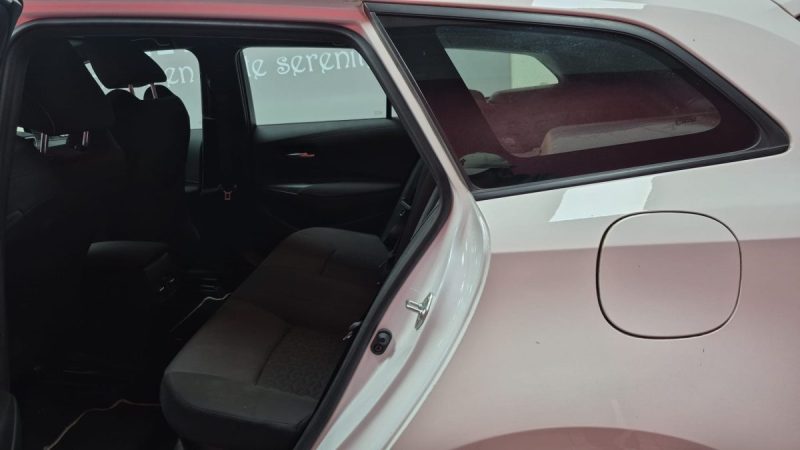 TOYOTA COROLLA TOURING SPORTS 122cv DYNAMIC BUSINESS/1 ERE MAIN/TVA RECUPERABLE